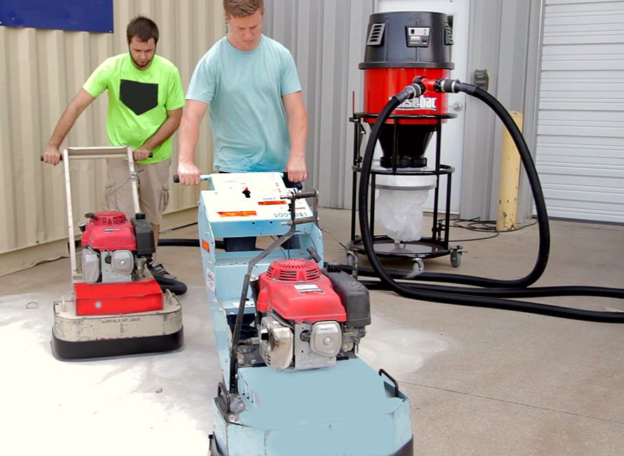 1000 Series Vacuum Floor Sweep in use